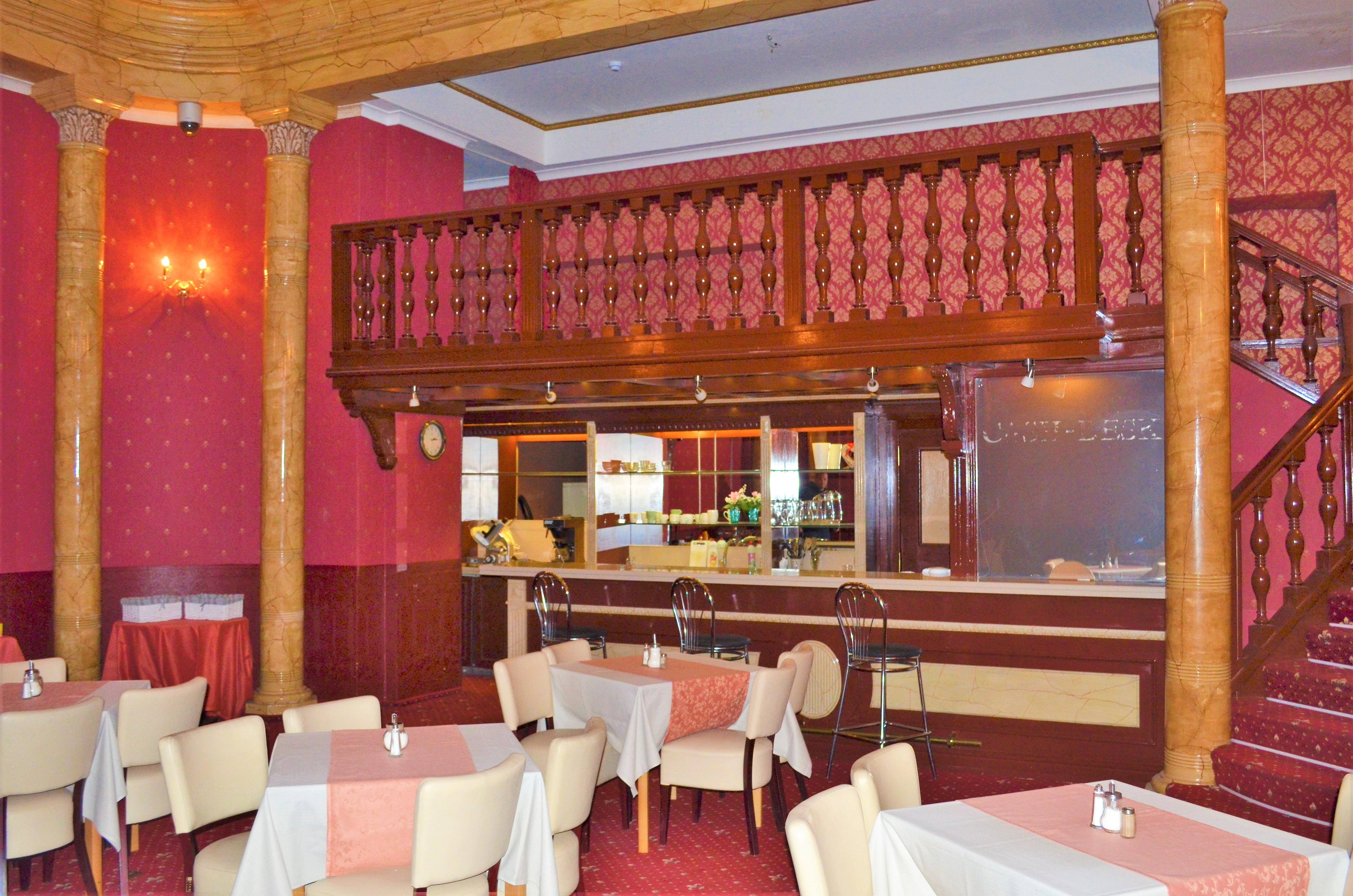 Hotel Petr Karlovy Vary Extérieur photo