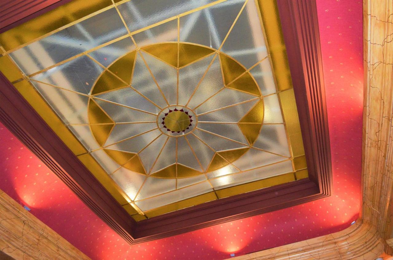 Hotel Petr Karlovy Vary Extérieur photo